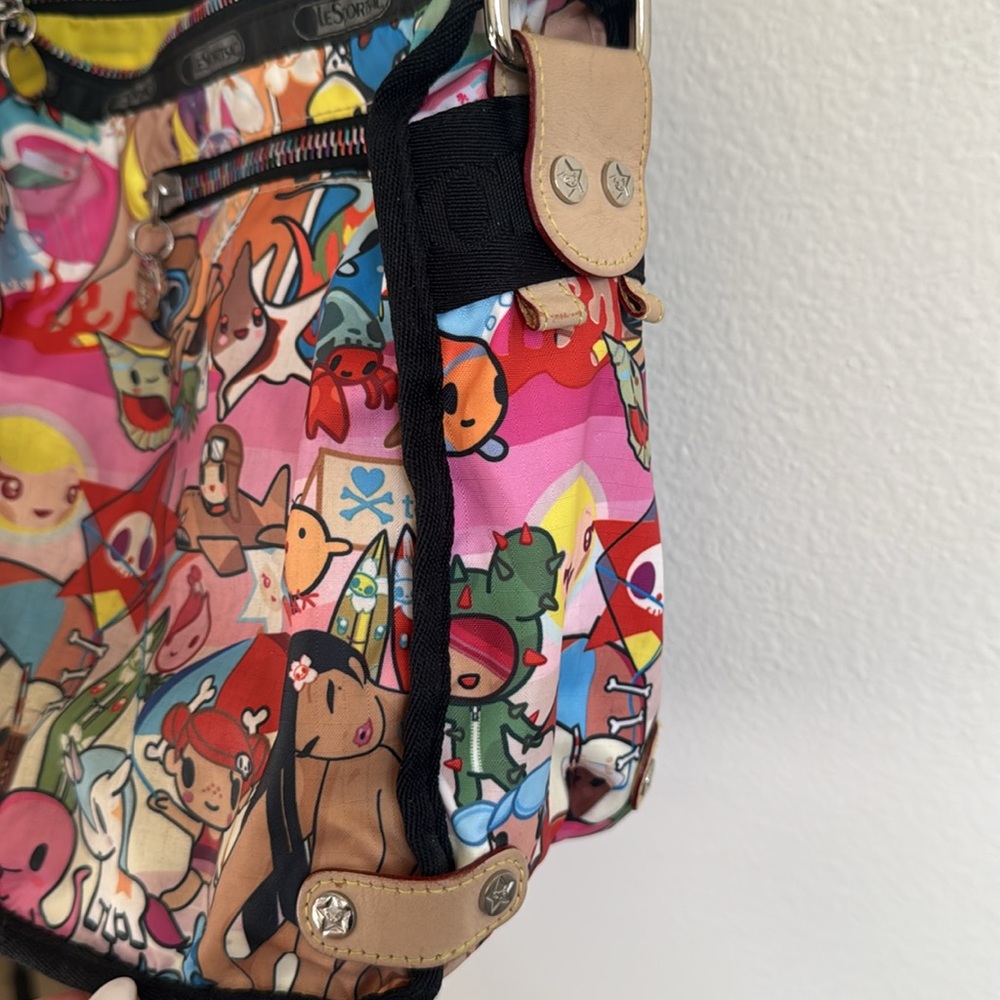 LeSportsac x Tokidoki Collab Crossbody Bag - Bambinone Spiaggia Beach Design - Picture 6 of 13